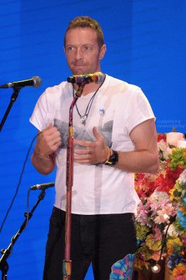 Coldplay - Che Tempo Che Fa in Milan 11/13/2016