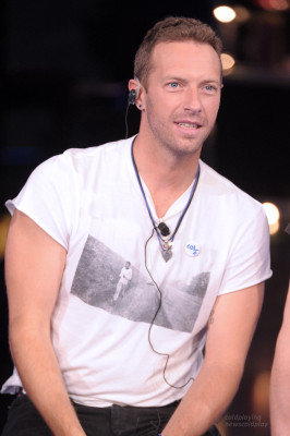 Coldplay - Che Tempo Che Fa in Milan 11/13/2016