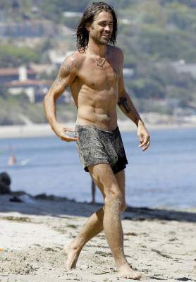 Colin Farrell pic #374544