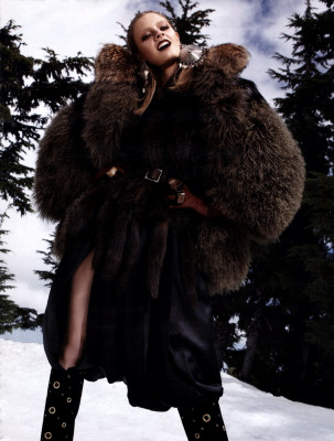 Constance Jablonski pic #267744