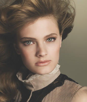 Constance Jablonski pic #487870