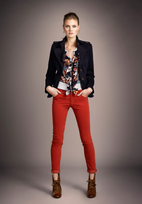 Constance Jablonski pic #540007