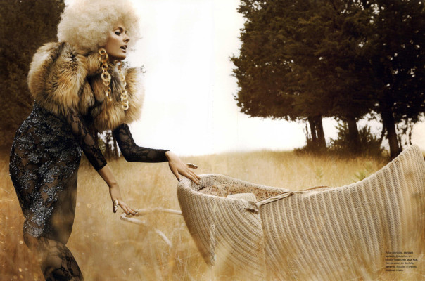 Constance Jablonski pic #304421