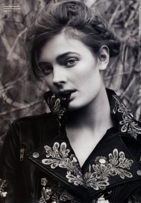 Constance Jablonski pic #276094