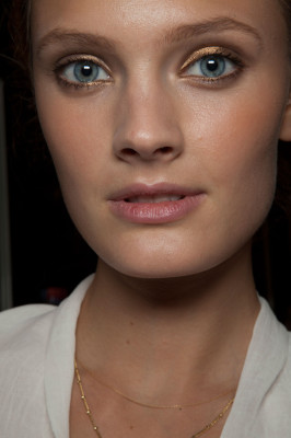 Constance Jablonski pic #532464