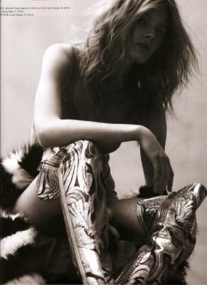 photo 22 in Constance Jablonski gallery [id190617] 2009-09-25 00:00:00