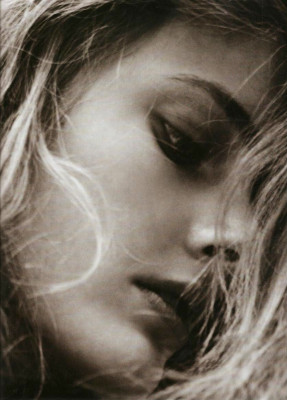 photo 25 in Constance Jablonski gallery [id190613] 2009-09-25 00:00:00
