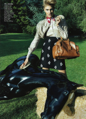 photo 16 in Constance Jablonski gallery [id236686] 2010-01-22 00:00:00