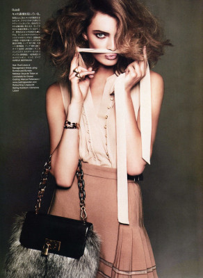 Constance Jablonski pic #296421