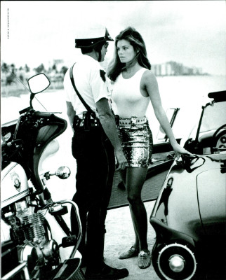Cordula Reyer ~ VOGUE Italia January 1990 by Patrick Demarchelier