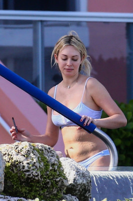 Corinne Olympios pic #1129403