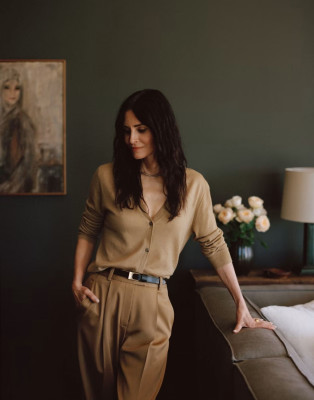 Courteney Cox ~ Financial Times How to Spend It March 2023