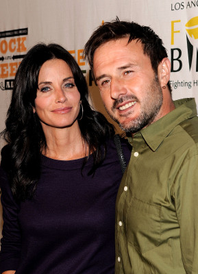 photo 7 in Courteney Cox gallery [id233145] 2010-01-14 00:00:00