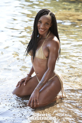 Crystal Dunn – SI Swimsuit 2019