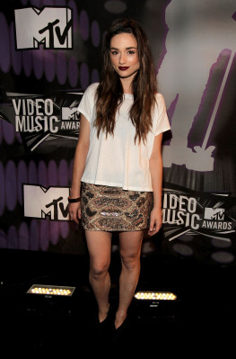 Crystal Reed pic #802656