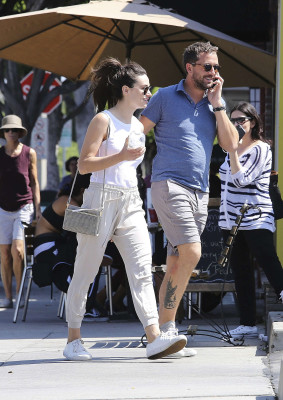 Crystal Reed pic #897012