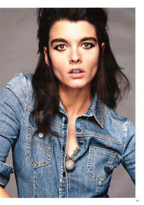 Crystal Renn pic #343561