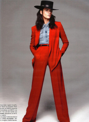 Crystal Renn pic #348578