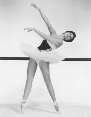 Cyd Charisse pic #430475