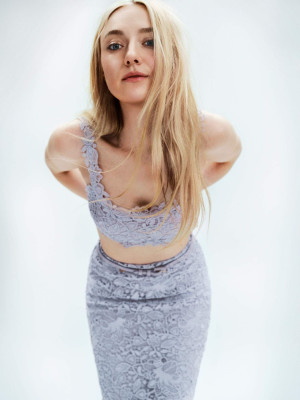 Dakota Fanning – Net-A-Porter, April 2024