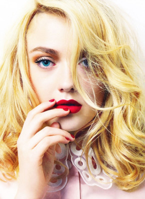 photo 22 in Dakota Fanning gallery [id451325] 2012-01-12 00:00:00
