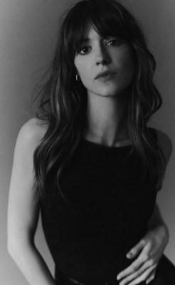 Daisy Edgar-Jones by Pip