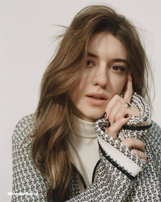 Daisy Edgar-Jones ~ Wonderland Magazine Winter 2021