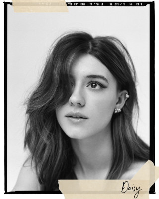 Daisy Edgar-Jones ~ Wonderland Magazine Winter 2021