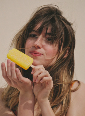 Daisy Edgar-Jones