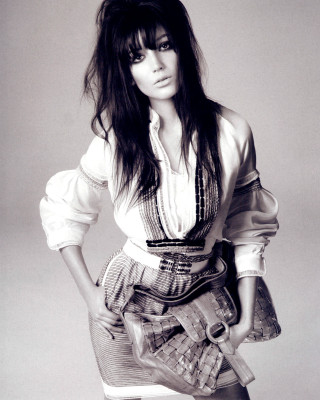 photo 4 in Daisy Lowe gallery [id208284] 2009-11-17 00:00:00