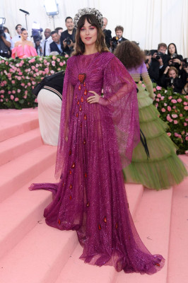 Dakota Johnson - Met Gala 2019