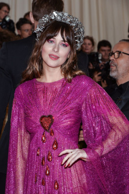 Dakota Johnson – 2019 Met Gala