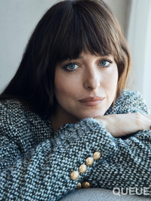 Dakota Johnson-Netflix Queue, December 2021