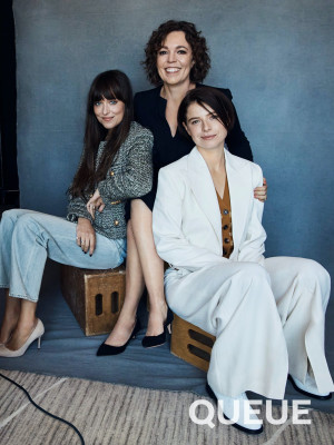 Dakota Johnson-Netflix Queue, December 2021