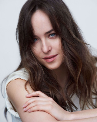 Dakota Johnson – Marie Claire Italia