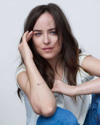Dakota Johnson – Marie Claire Italia