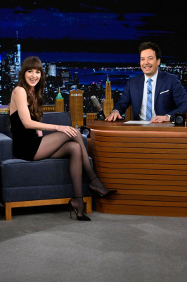 Dakota Johnson – The Tonight Show Starring Jimmy Fallon 