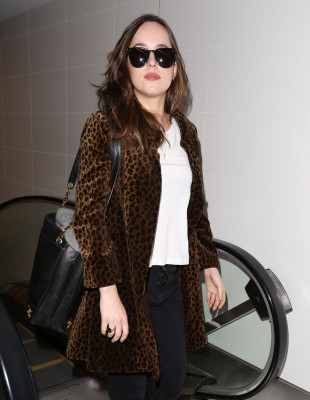 Dakota Johnson pic #960048