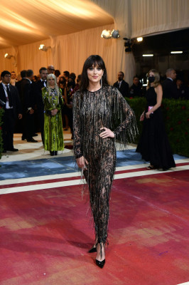 Dakota Johnson - 2022 MET Gala 05/02/2022