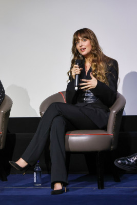 Dakota Johnson