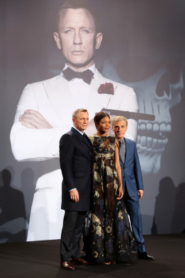 photo 27 in Daniel Craig gallery [id841373] 2015-10-30 00:00:00