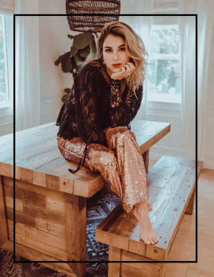 Daniella Monet – Saturne Magazine Summer 2019 Issue