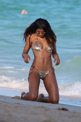 Danielle Herrington pic #1020971
