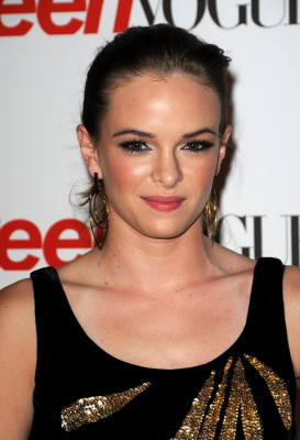Danielle Panabaker pic #330253