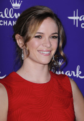 Danielle Panabaker pic #394260