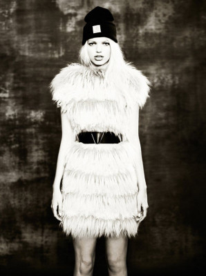 photo 21 in Daphne Groeneveld gallery [id605914] 2013-02-16 00:00:00