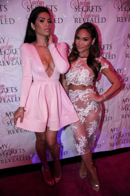 Daphne Joy pic #983404