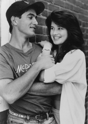Daphne Zuniga pic #381787