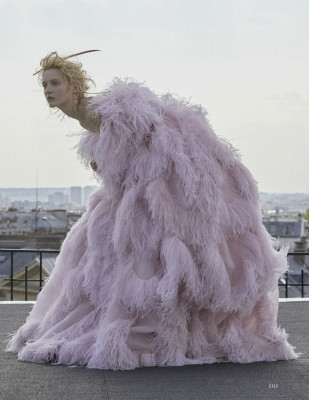 Daria Strokous for Elle Russia December 2018 by DAVID DUNAN