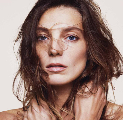 Daria Werbovy - phptoshoot for MARIE CLAIRE FRANCE